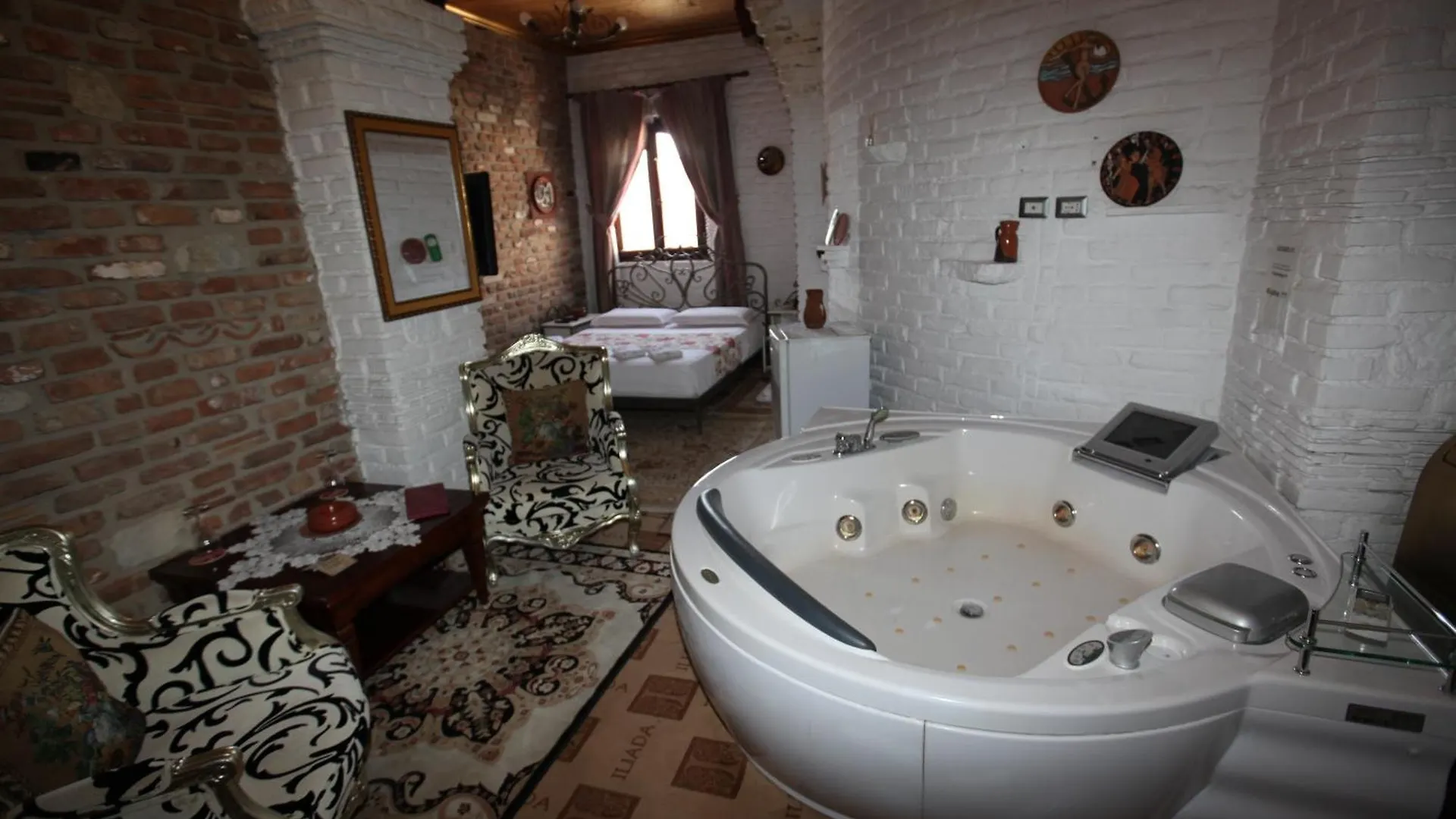 Hotel Iliada Domje  Tirana