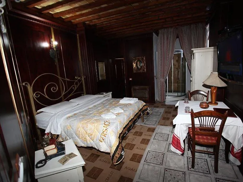 ****  Hotel Iliada Domje Albanien