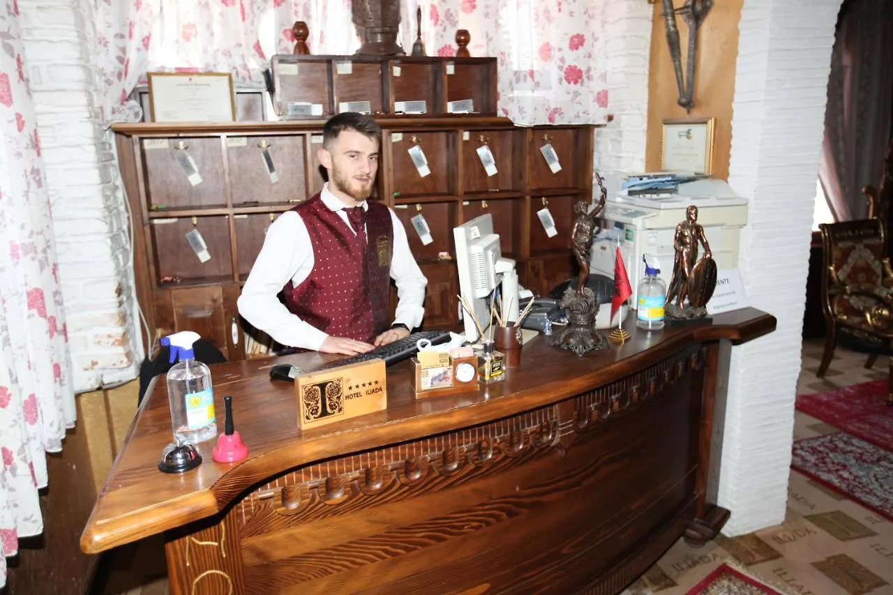 Hotel Iliada Tirana 4*,