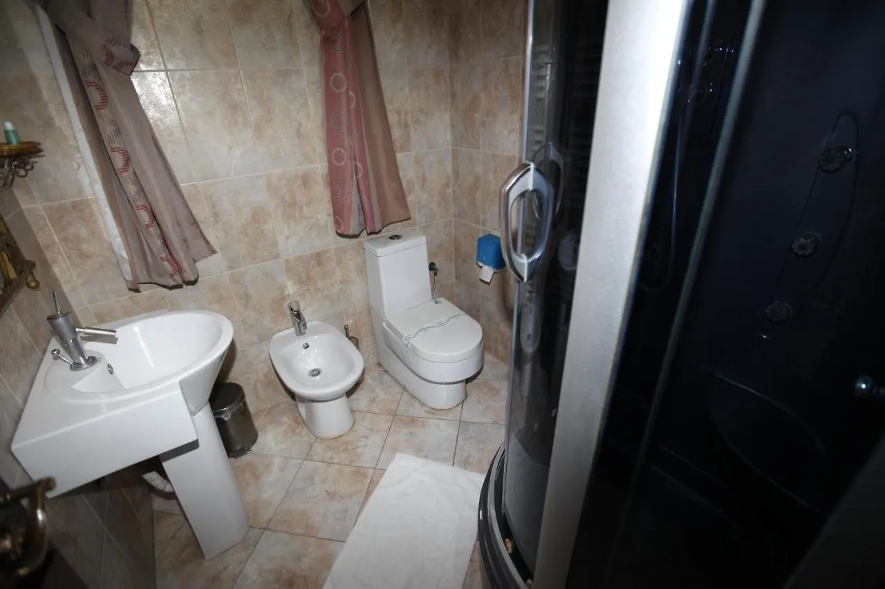 ****  Hotel Iliada Domje Albanien